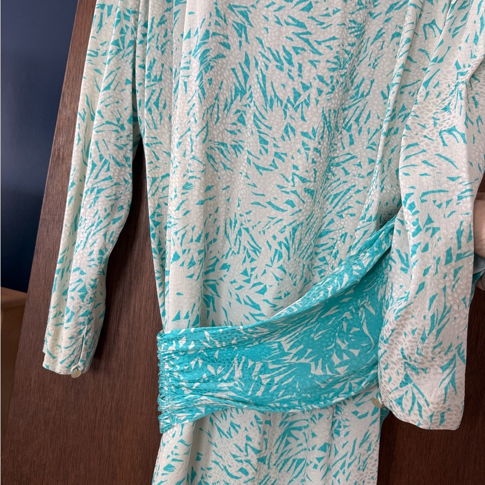 Liz Claiborne Turquoise and Ivory Patterned Dress